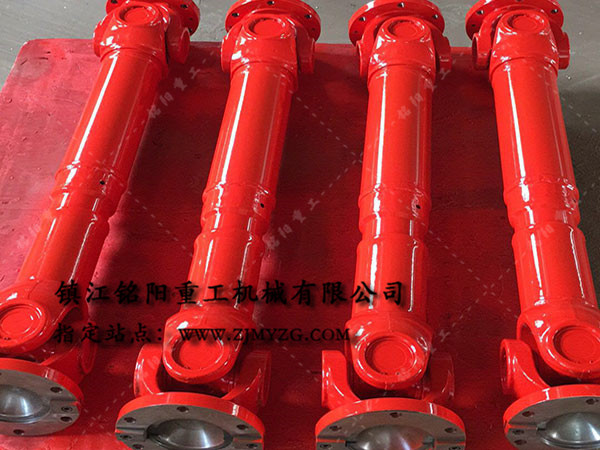 新式整體叉頭式萬向聯(lián)軸器是冶金、軋鋼等機械設(shè)備的優(yōu)選傳動件-萬向聯(lián)軸器
